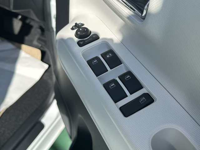 ダイハツ ムーヴ　キャンバス ６６０ ストライプス Ｇターボ R7年 (東海) 99