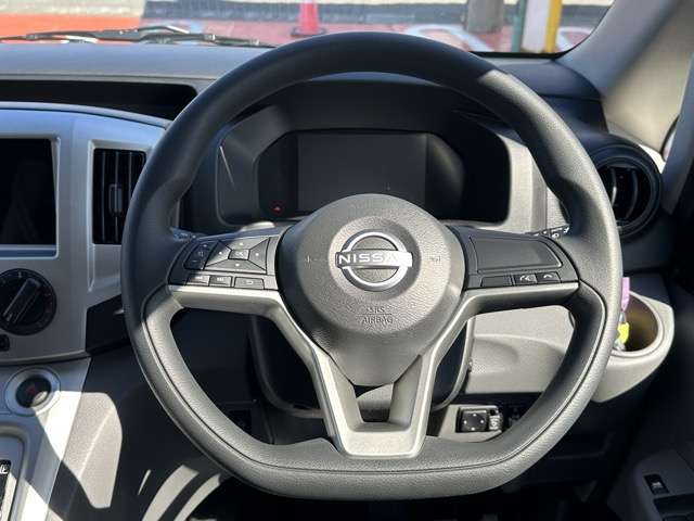 日産 ＮＶ２００バネット １．６ １６Ｘ－３Ｒ R8年 (東海) 99