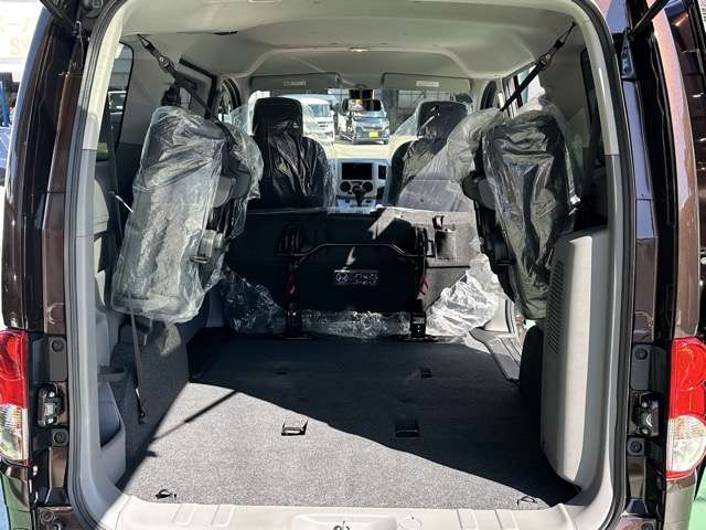 日産 ＮＶ２００バネット １．６ １６Ｘ－３Ｒ R8年 (東海) 99