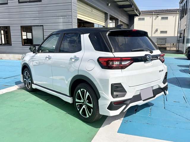 ダイハツ ロッキー １．０ プレミアム Ｇ ４ＷＤ R8年 (甲信越・北陸) 99