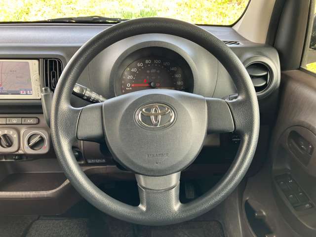 トヨタ パッソ １．０ Ｘ クツロギ ４ＷＤ H25年 (甲信越・北陸) 99