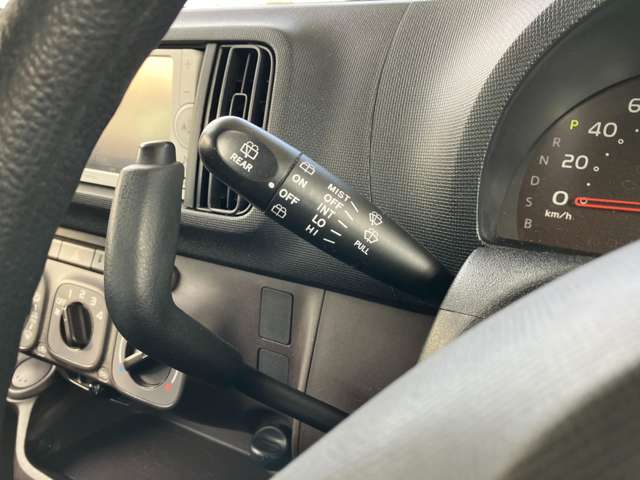 トヨタ パッソ １．０ Ｘ クツロギ ４ＷＤ H25年 (甲信越・北陸) 99