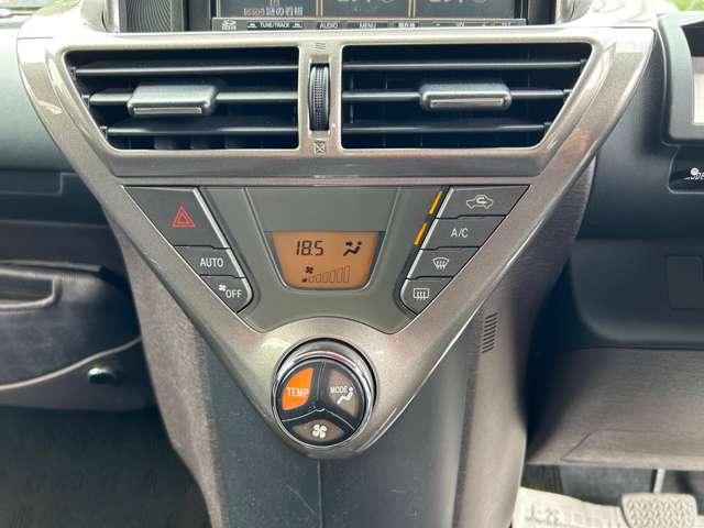 トヨタ ｉＱ １．３ １３０Ｇ レザーパッケージ H23年 (九州・沖縄) 99