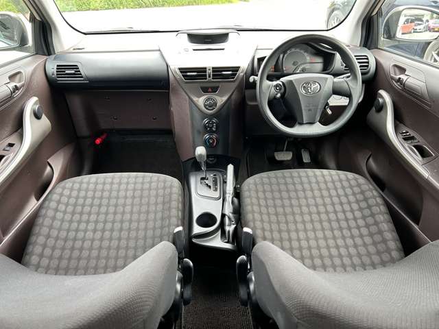 トヨタ ｉＱ １．０ １００Ｘ H21年 (九州・沖縄) 99