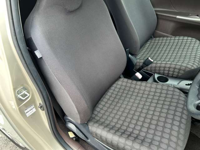 トヨタ ｉＱ １．０ １００Ｘ H21年 (九州・沖縄) 99