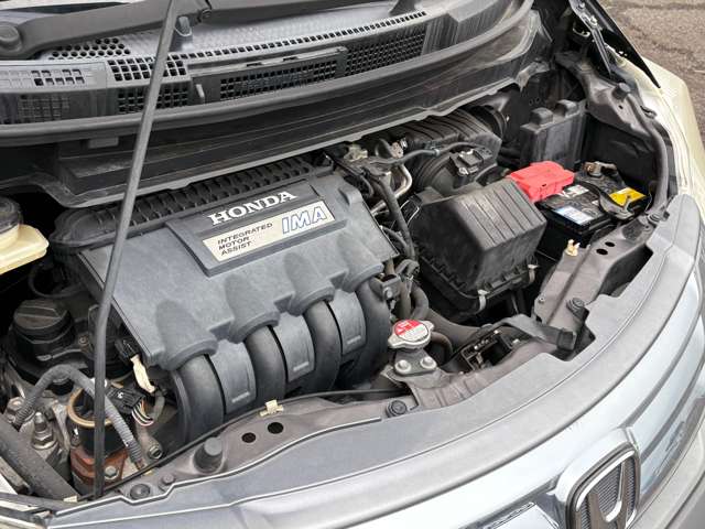 ホンダ フリード　ハイブリッド １．５ ジャストセレクション＋ H25年 (九州・沖縄) 99