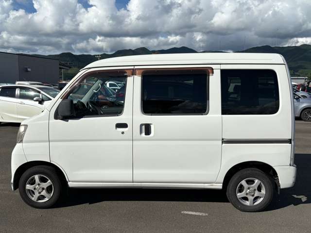 ダイハツ ハイゼットカーゴ ６６０ デラックス ハイルーフ H25年 (九州・沖縄) 99
