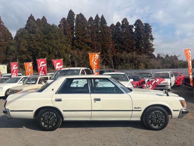 トヨタ クラウン スーパーサルーンエクストラ S58年 (九州・沖縄) 99