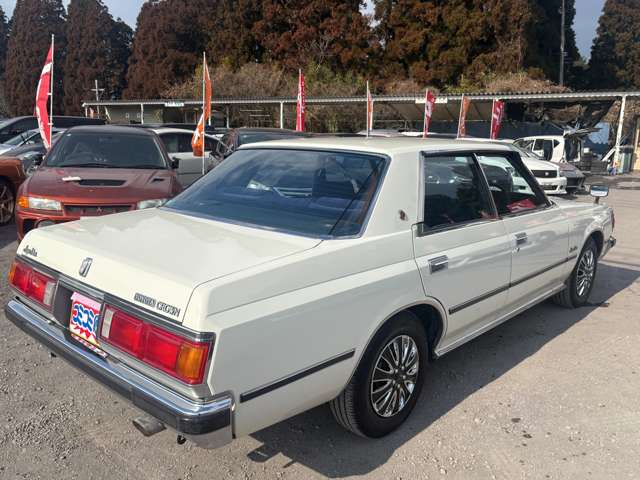 トヨタ クラウン スーパーサルーンエクストラ S58年 (九州・沖縄) 99