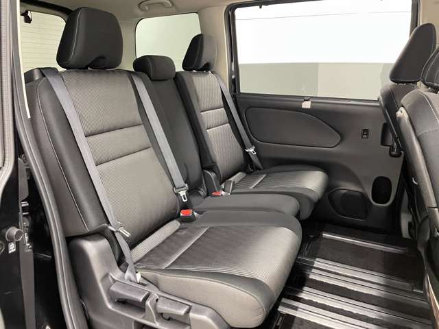 日産 セレナ ２．０ ハイウェイスター Ｖ R2年 (近畿) 99