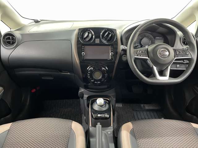 日産 ノート １．２ Ｅ－ＰＯＷＥＲ メダリスト R1年 (近畿) 99