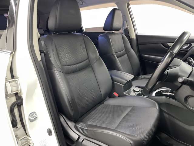 日産 エクストレイル ２．０ ２０Ｘ ２列車 ４ＷＤ H29年 (近畿) 99