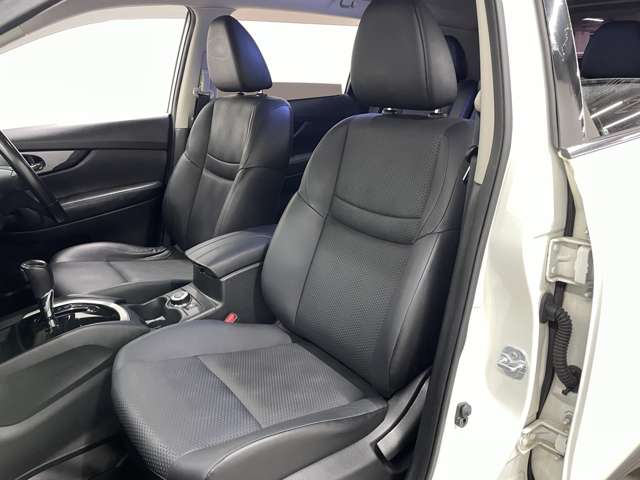 日産 エクストレイル ２．０ ２０Ｘ ２列車 ４ＷＤ H29年 (近畿) 99