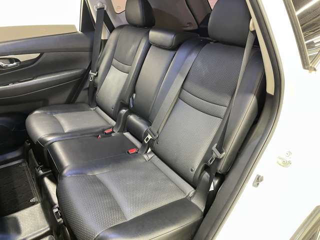 日産 エクストレイル ２．０ ２０Ｘ ２列車 ４ＷＤ H29年 (近畿) 99