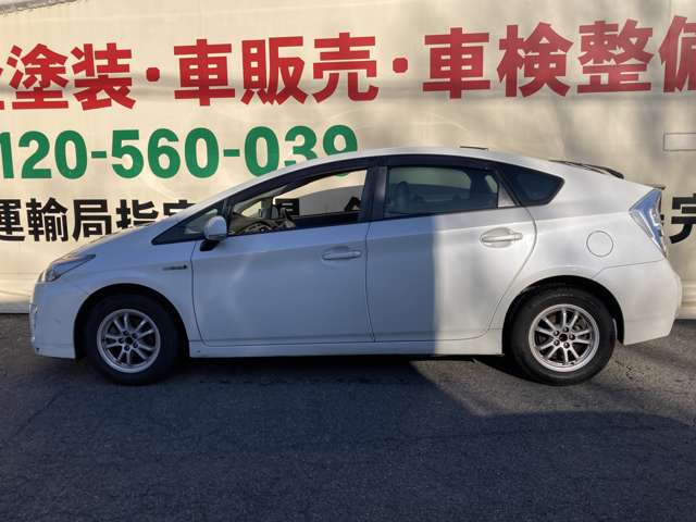 トヨタ プリウス １．８ Ｓ H23年 (中国) 99