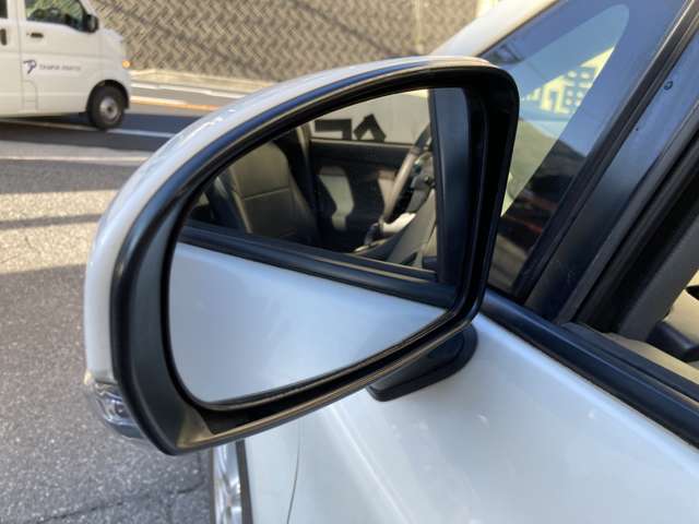 トヨタ プリウス １．８ Ｓ H23年 (中国) 99