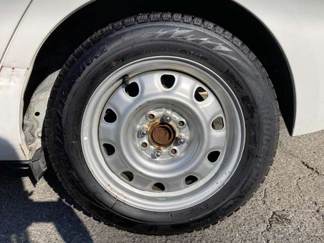 トヨタ アクア １．５ Ｓ H27年 (中国) 99