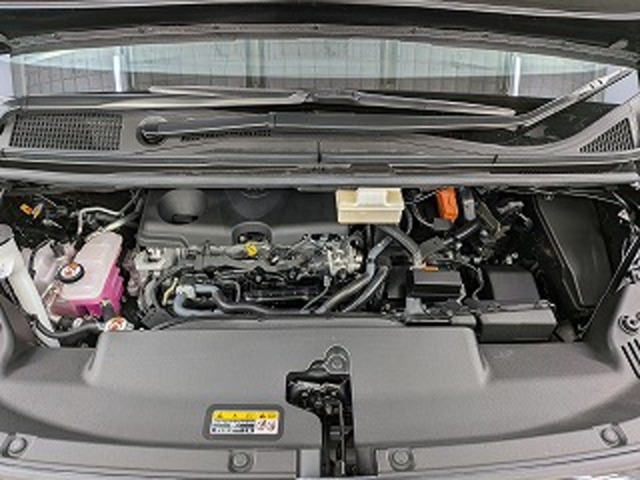 トヨタ アルファード　ハイブリッド ハイブリッド ２．５ Ｘ Ｅ－ＦＯＵＲ ４ＷＤ R7年 (東北) 99