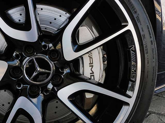 ＡＭＧ Ｅクラスカブリオレ Ｅ５３ ４マチックプラス ４ＷＤ R1年 (東海) 99