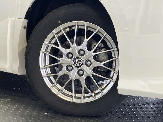 トヨタ ヴォクシー １．８ ハイブリッド ＺＳ 煌ＩＩ R2年 (近畿) 99