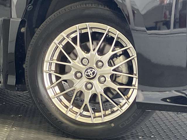 トヨタ ヴォクシー １．８ ハイブリッド ＺＳ 煌ＩＩＩ R3年 (近畿) 99