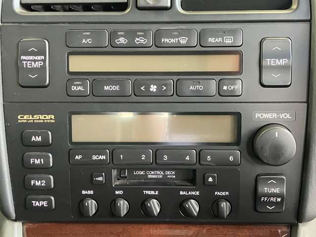 トヨタ セルシオ ４．０ Ａ仕様 H7年 (近畿) 99