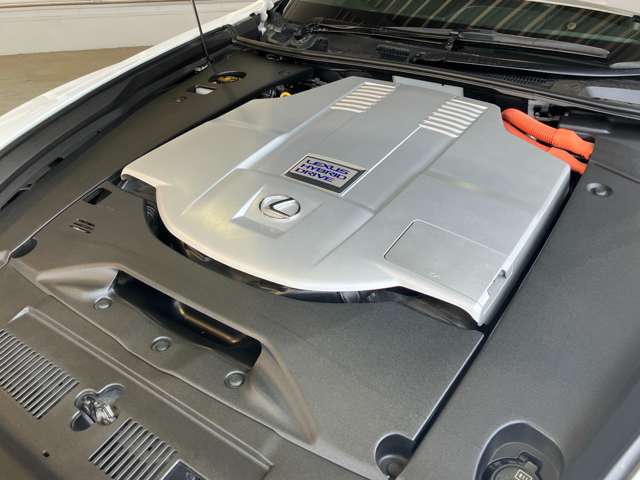 レクサス ＬＳハイブリッド ６００Ｈ Ｆスポーツ ４ＷＤ H26年 (近畿) 99