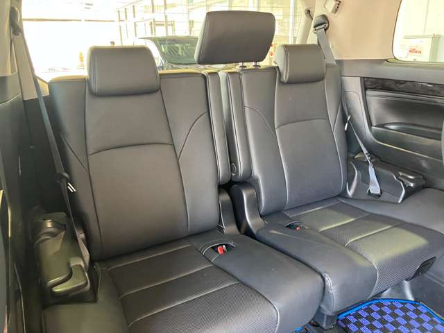 トヨタ アルファード ２．５ Ｓ Ｃパッケージ R1年 (近畿) 99
