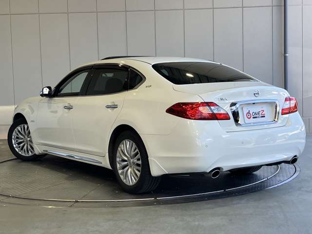 日産 シーマ　ハイブリッド ３．５ ＶＩＰ H29年 (近畿) 99