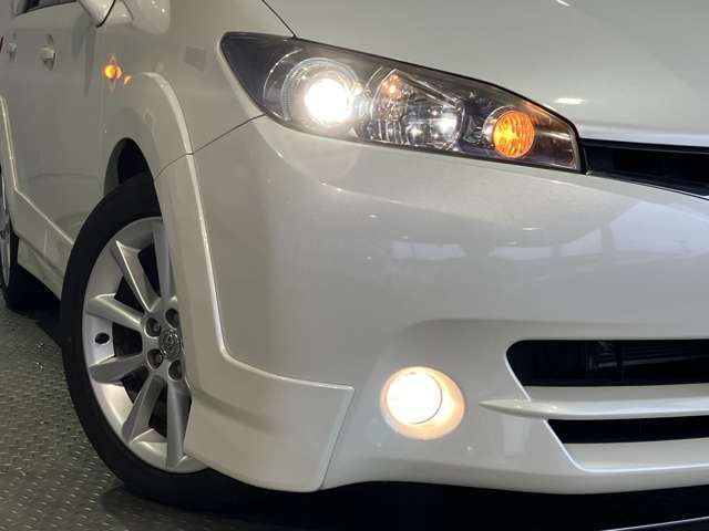 トヨタ ウィッシュ ２．０Ｚ H23年 (近畿) 99