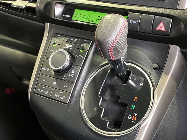 トヨタ ウィッシュ ２．０Ｚ H23年 (近畿) 99