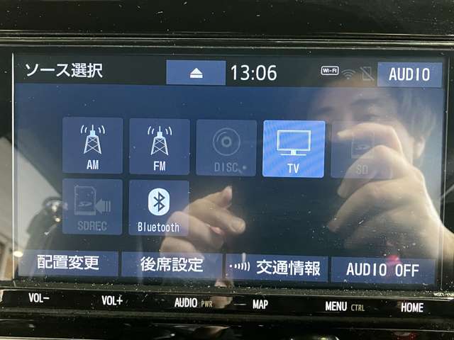 トヨタ エスクァイア ２．０ ＧＩ プレミアムパッケージ ブラックテーラード R2年 (近畿) 99
