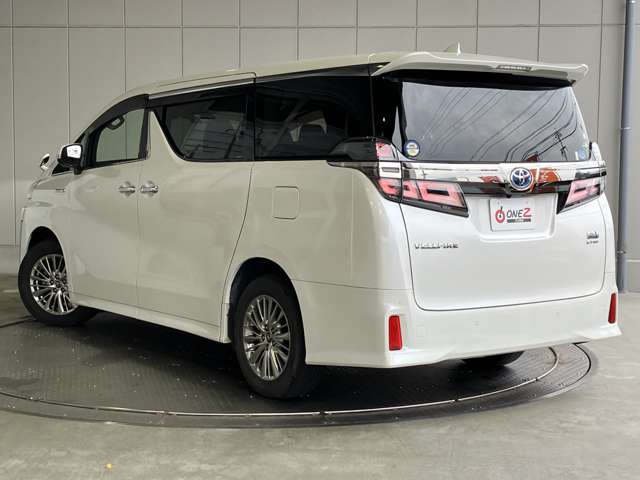 トヨタ ヴェルファイア　ハイブリッド ハイブリッド ２．５ ＺＲ Ｅ－ＦＯＵＲ ４ＷＤ R1年 (近畿) 99