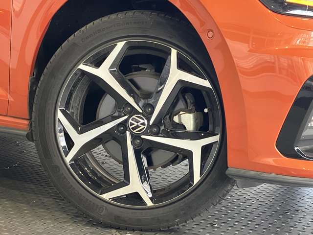フォルクスワーゲン ポロ ＴＳＩ　Ｒライン R3年 (近畿) 99