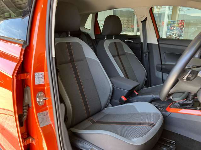 フォルクスワーゲン ポロ ＴＳＩ　Ｒライン R3年 (近畿) 99