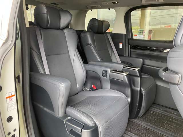 トヨタ アルファード ２．５ Ｓ Ｃパッケージ R3年 (近畿) 99
