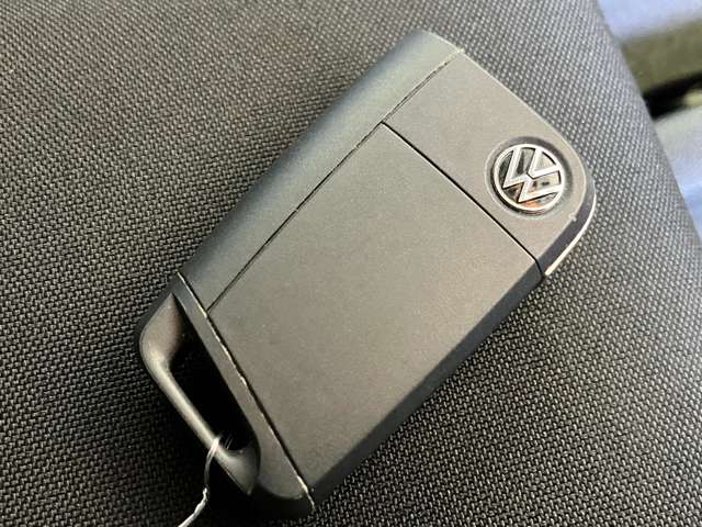 フォルクスワーゲン ポロ ＴＳＩ　コンフォートライン R4年 (近畿) 99