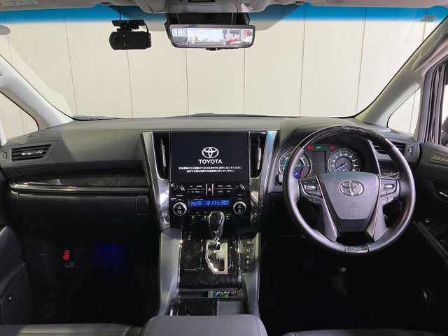 トヨタ アルファード　ハイブリッド ハイブリッド ２．５ ＳＲ Ｃパッケージ Ｅ－ＦＯＵＲ ４ＷＤ R2年 (近畿) 99