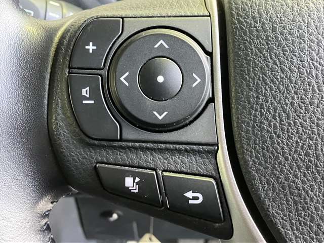 トヨタ ヴォクシー ２．０ ＺＳ 煌 ４ＷＤ H27年 (近畿) 99