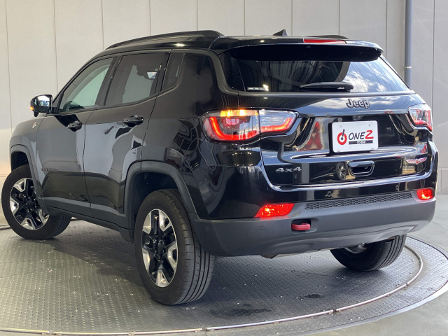 ジープ コンパス トレイルホーク ４ＷＤ R1年 (近畿) 99