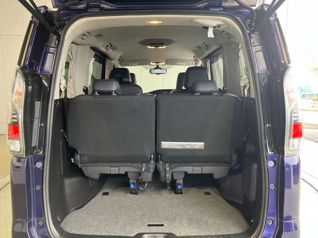 日産 セレナ １．２ Ｅ－ＰＯＷＥＲ Ｇ R3年 (近畿) 99