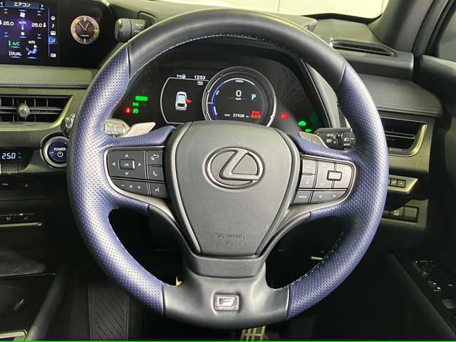 レクサス ＵＸ２５０ｈ Ｆスポーツ　スタイルブルー R3年 (近畿) 99