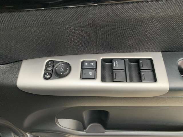 ホンダ Ｎ　ＢＯＸ ６６０ カスタムＧ ターボパッケージ H24年 (関東) 99