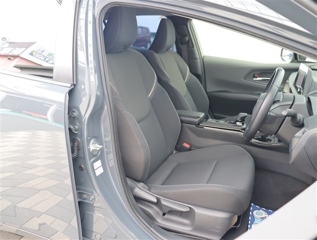 トヨタ プリウス １．８ Ｕ R5年 (関東) 99