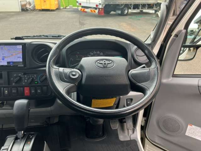 トヨタ トヨエース ４．０ＤＴ R1年 (東海) 99
