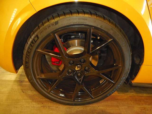 ルノー メガーヌ ルノー・スポール ウルティム ＥＤＣ R6年 (近畿) 99