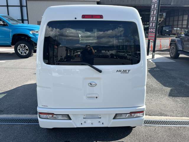 ダイハツ ハイゼットカーゴ ６６０ クルーズターボ ＳＡＩＩＩ ハイルーフ ４ＷＤ R3年 (近畿) 99