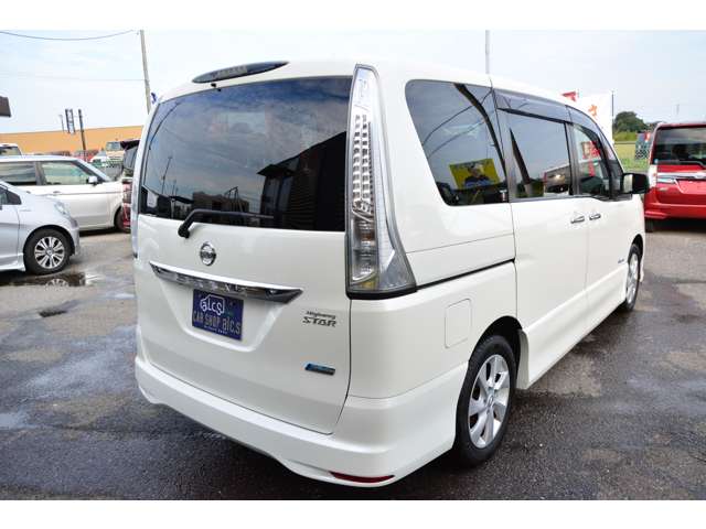 日産 セレナ ２．０ ハイウェイスター Ｓ－ＨＹＢＲＩＤ Ｖセレクション H25年 (関東) 99
