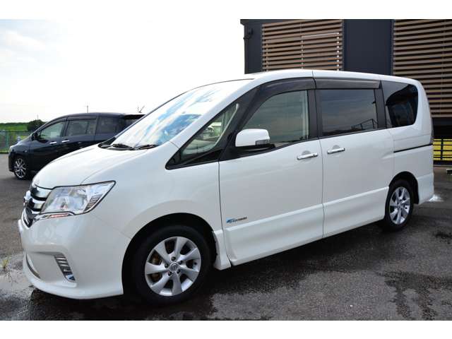 日産 セレナ ２．０ ハイウェイスター Ｓ－ＨＹＢＲＩＤ Ｖセレクション H25年 (関東) 99