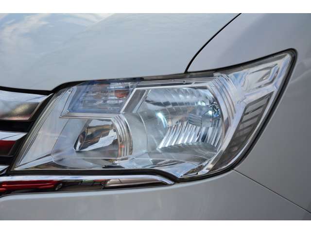 日産 セレナ ２．０ ハイウェイスター Ｓ－ＨＹＢＲＩＤ Ｖセレクション H25年 (関東) 99